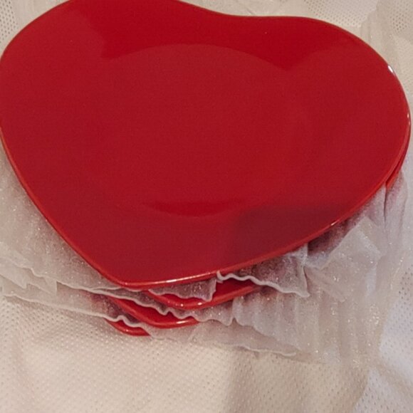Heart Plate Set of 4 - Picture 4 of 7